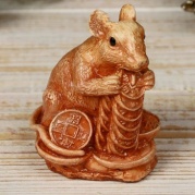 Фигурка Символ года 2020 "Мышь на монетках", 10см, 4628551 * Фигурка